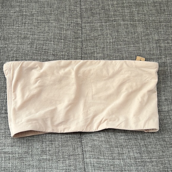 Skims Bandeau Bra - Picture 13 of 13